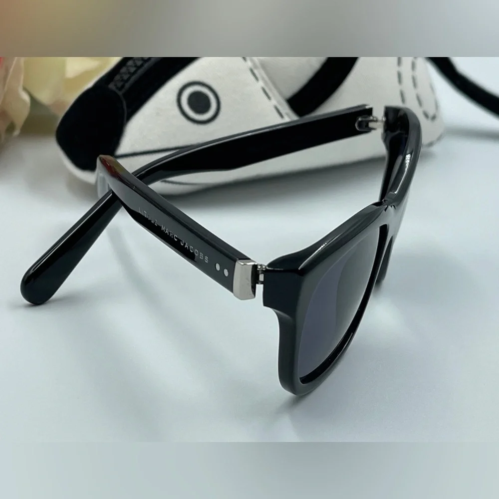 Authentic Kids Little Marc Jacobs Black Sunglasses Vintage Retro Square